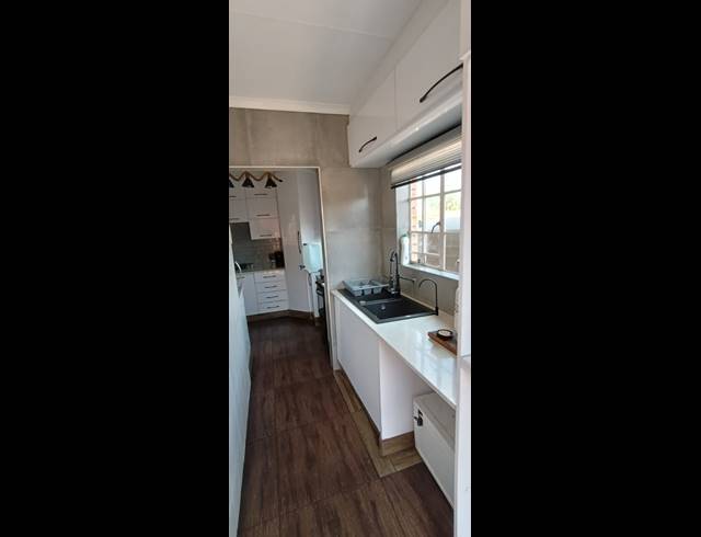 3 BEDROOM TOWNHOUSE FOR SALE IN REYNO RIDGE